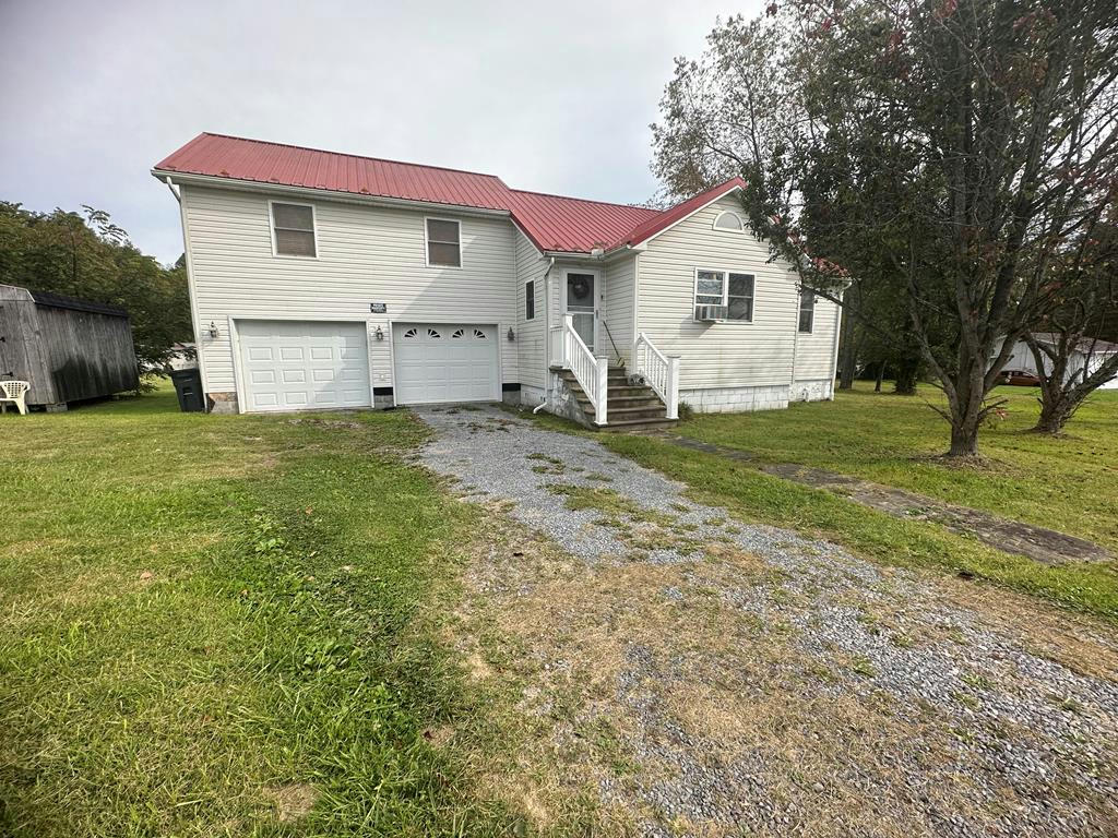 114 BRUNTY HOLLOW RD, FAIRDALE, WV 25839, photo 1 of 28