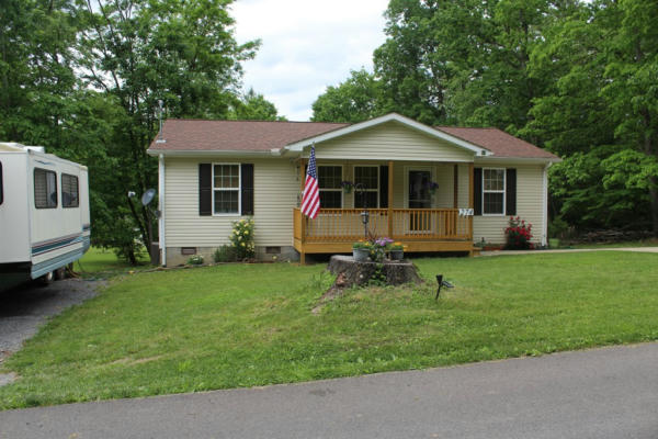 274 D C LILLY RD, DANIELS, WV 25832, photo 2 of 38